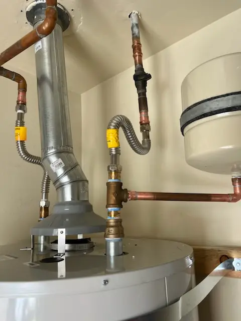 Water heater installation and plumbing repair in Egypt Lake-Leto